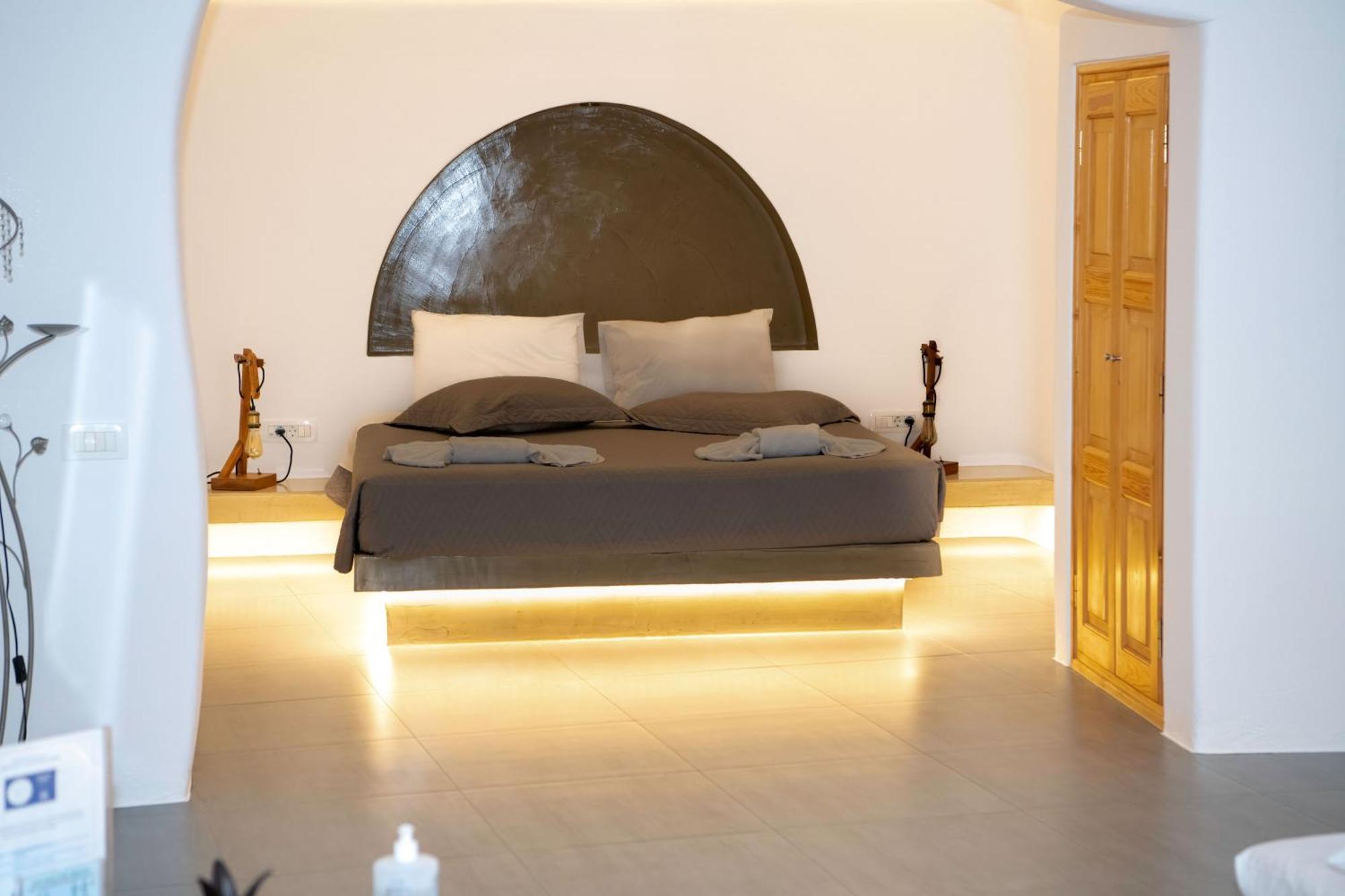 Luxe Efis Home Sea View 4 Villas & 4 Prive Jacuzzi Imerovigli  Exterior foto