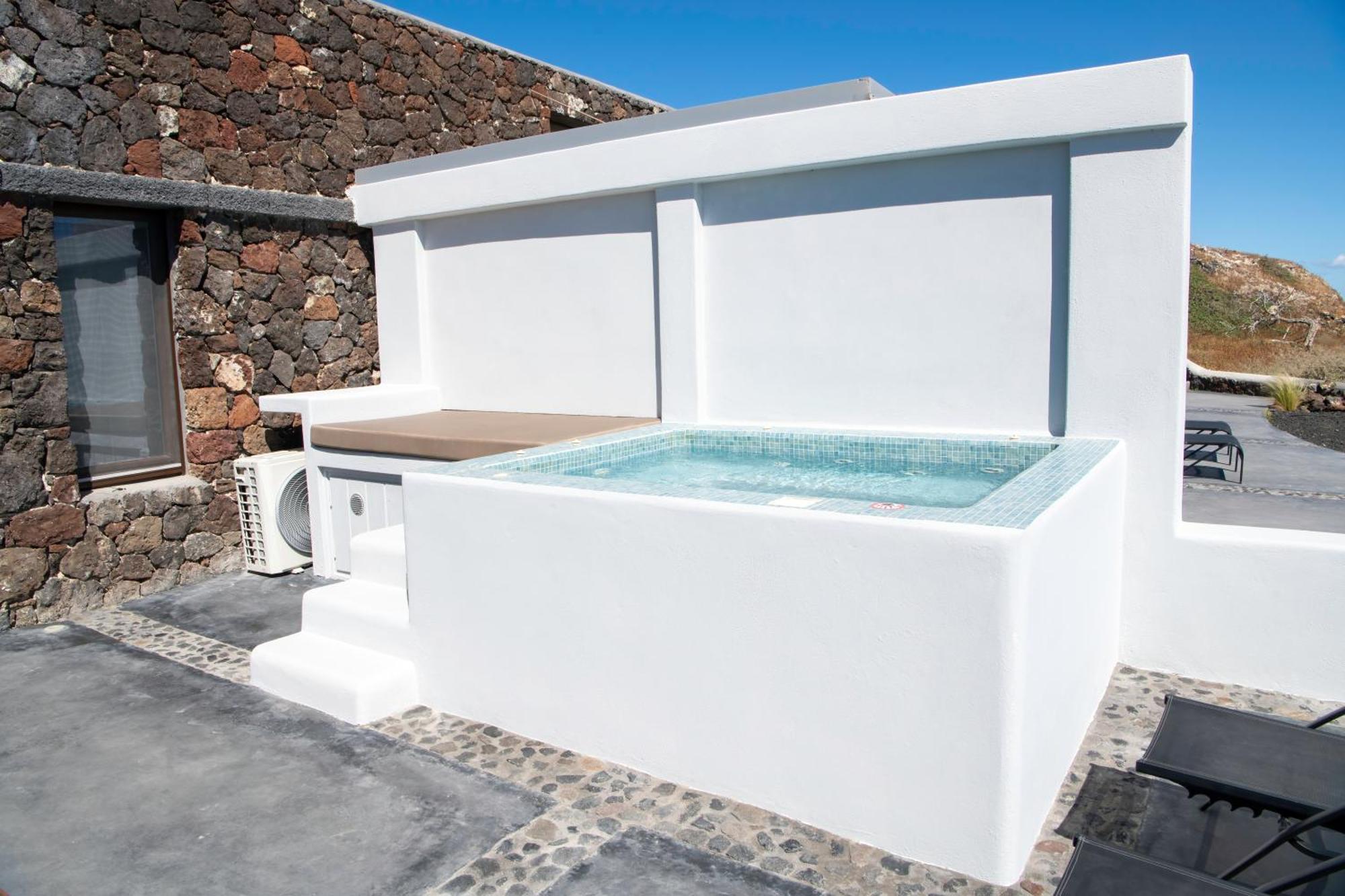 Luxe Efis Home Sea View 4 Villas & 4 Prive Jacuzzi Imerovigli  Exterior foto